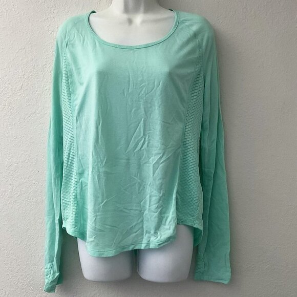 UNDER ARMOUR HEAT GEAR ATHLETIC TOP - Picture 4 of 13